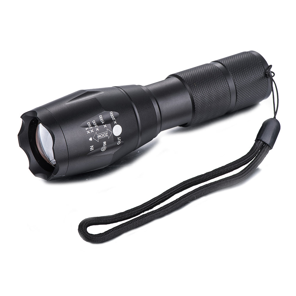 Woodbuilt XML LED Flash Light 300 Lumens